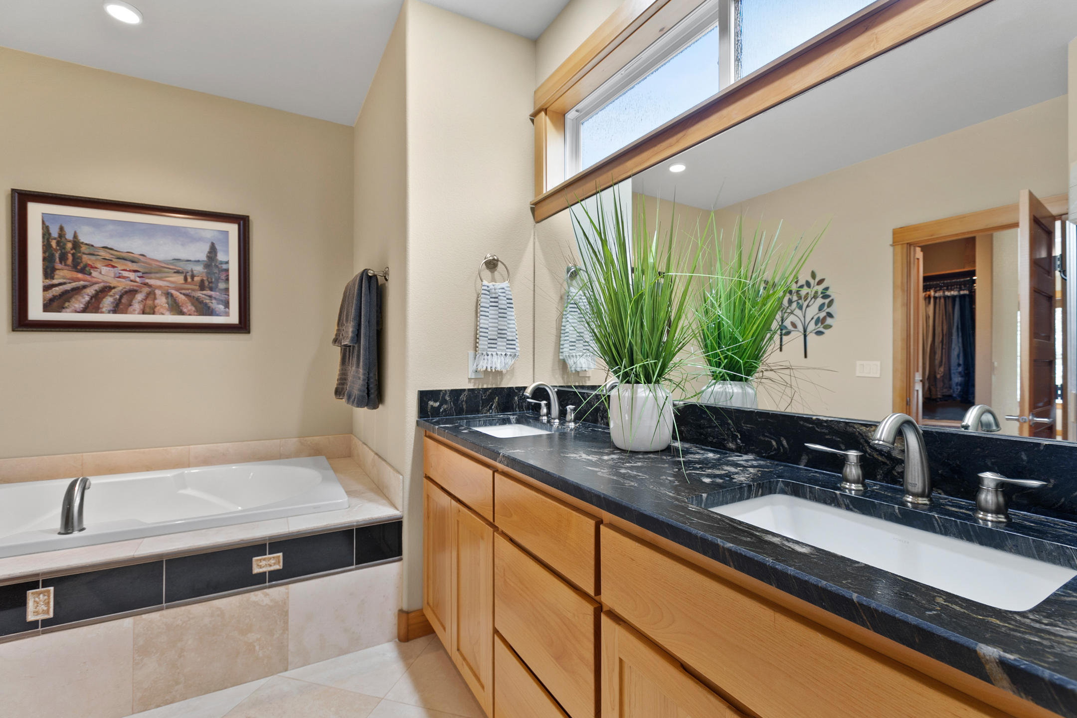 Three Pines - Residential