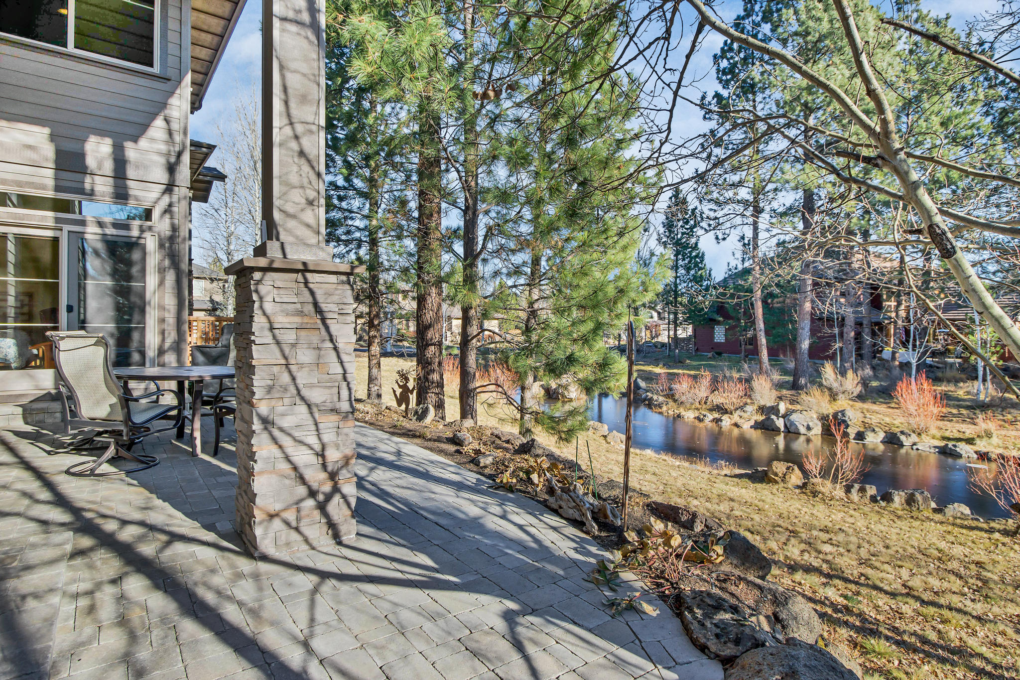 Three Pines - Residential