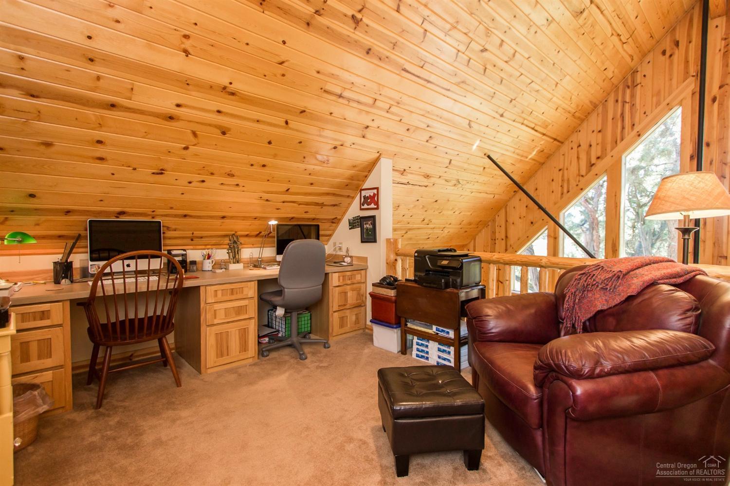 Eagle Crest - Residential