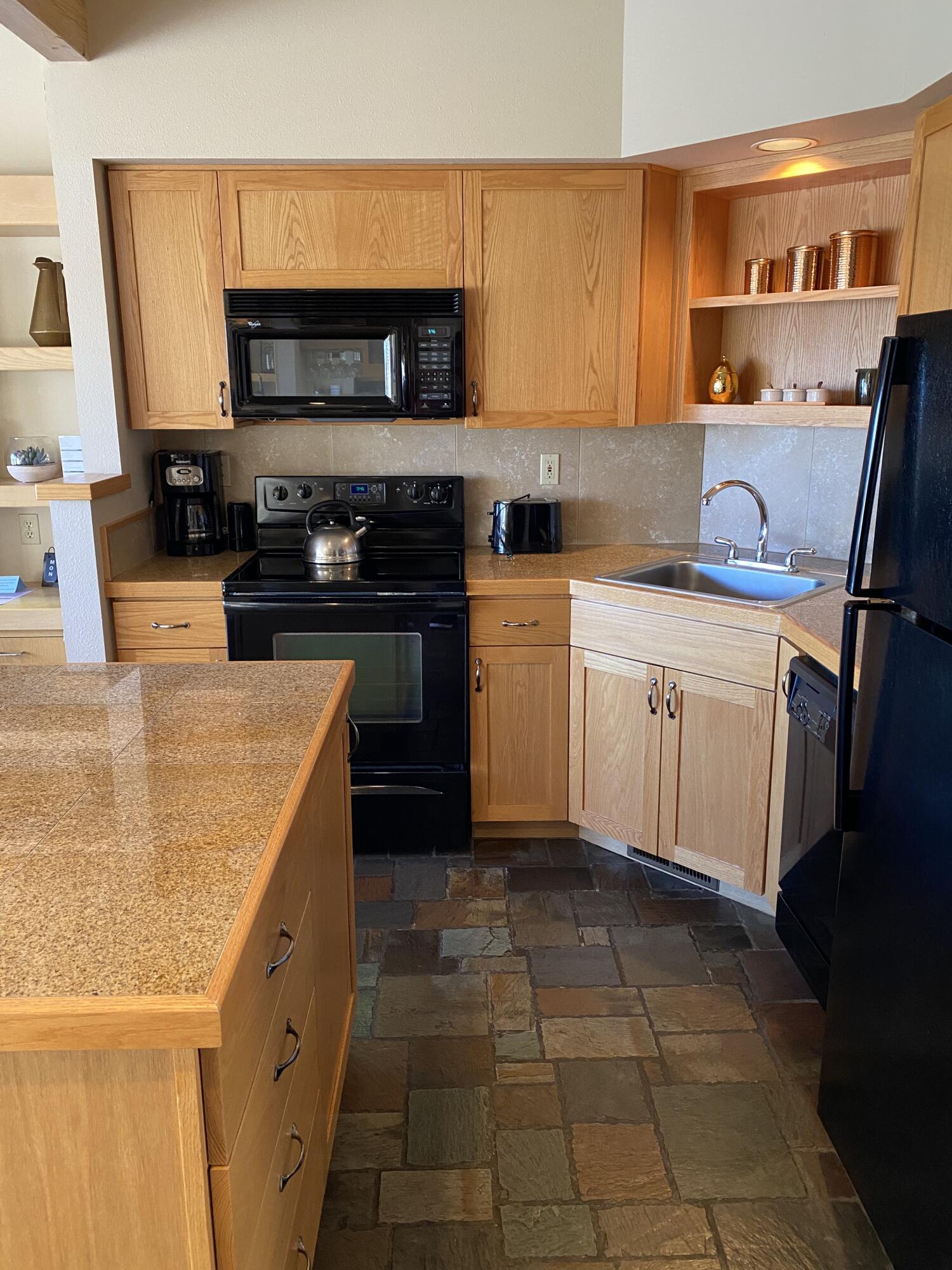 1850 Redtail Hawk Drive RV53B