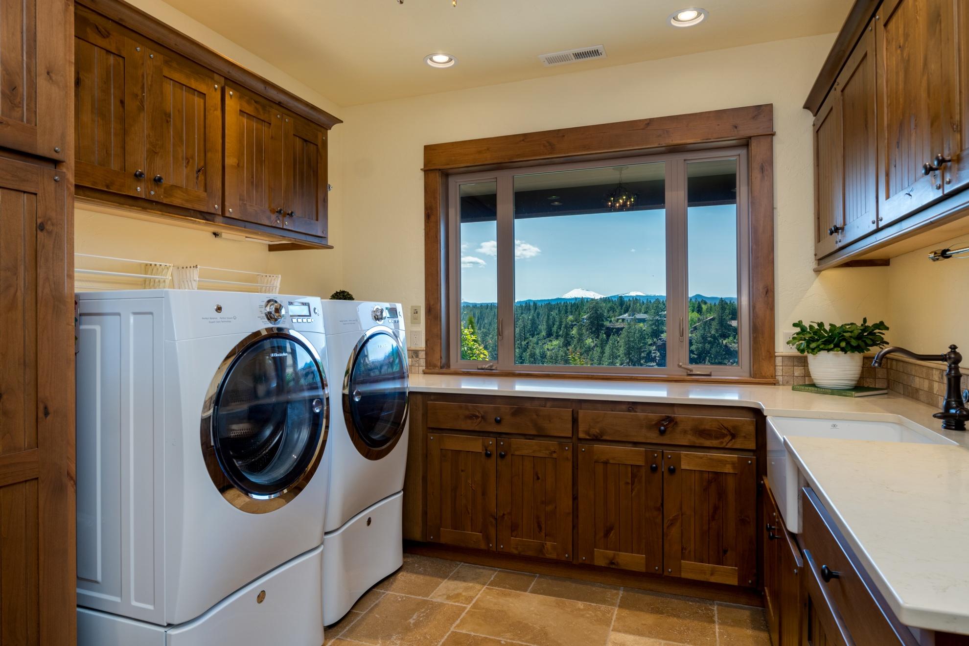 Mtn River Estates - Residential