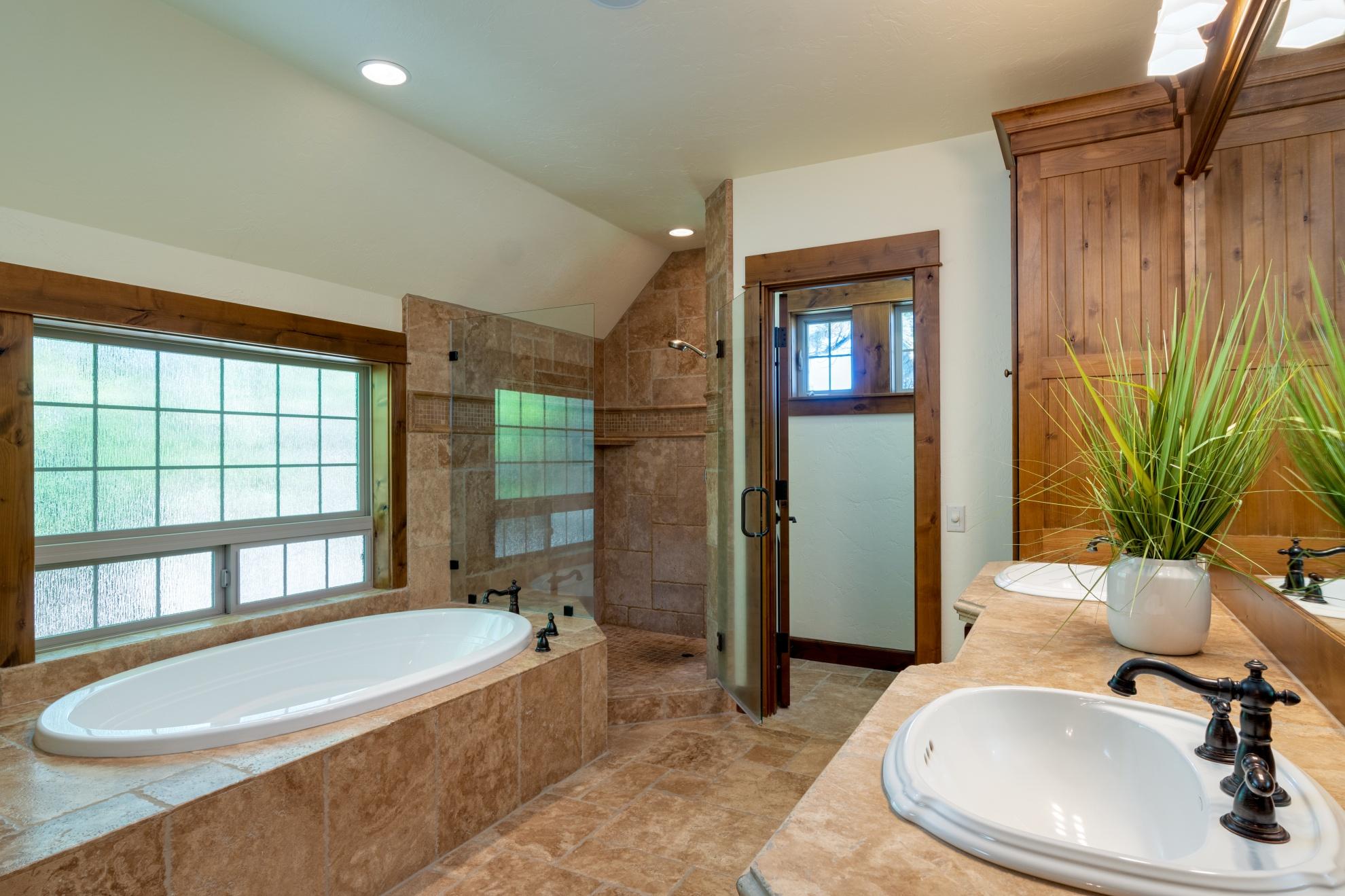 Mtn River Estates - Residential