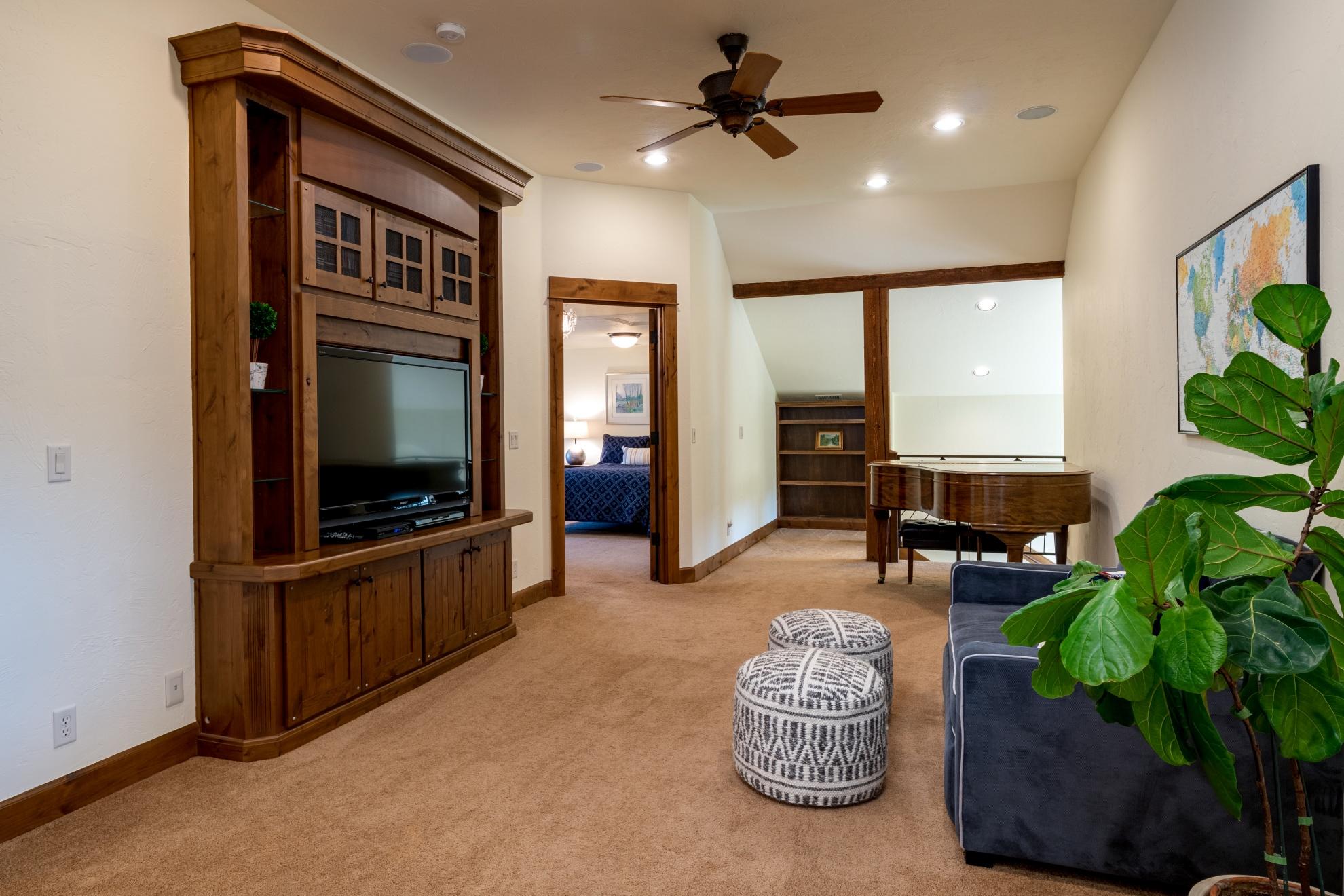 Mtn River Estates - Residential