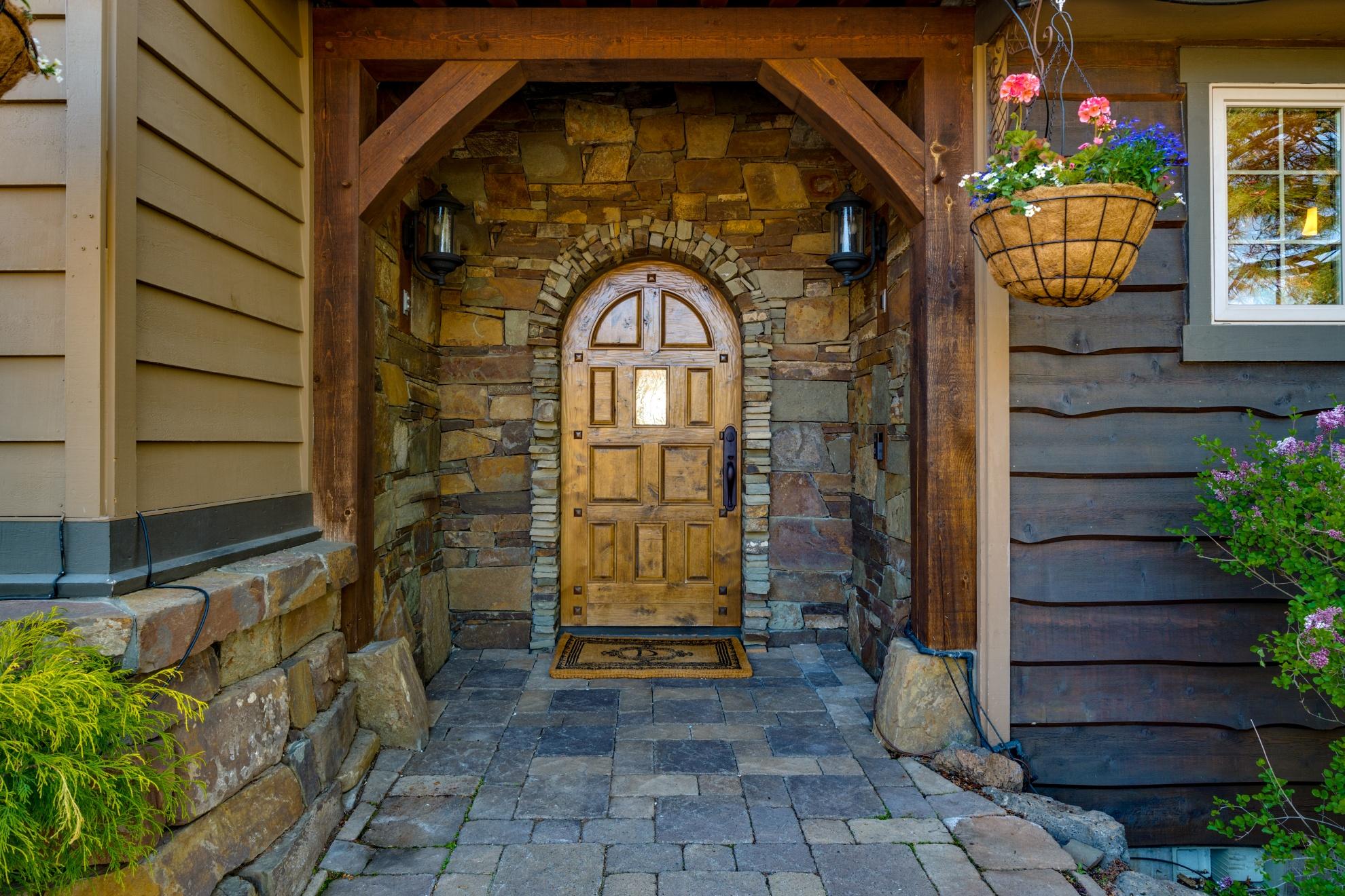 Mtn River Estates - Residential