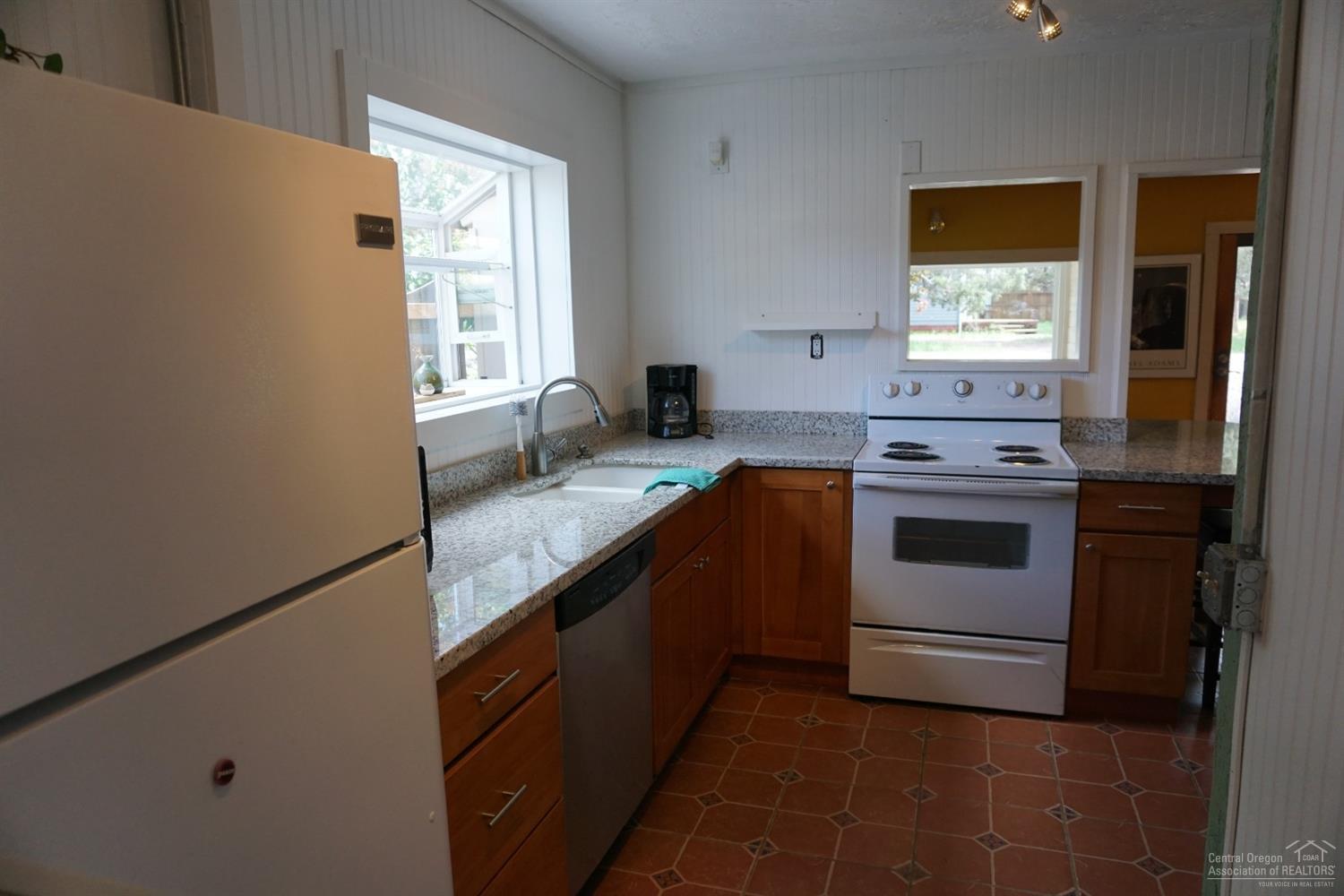 Townsite Of Laidlaw - Residential