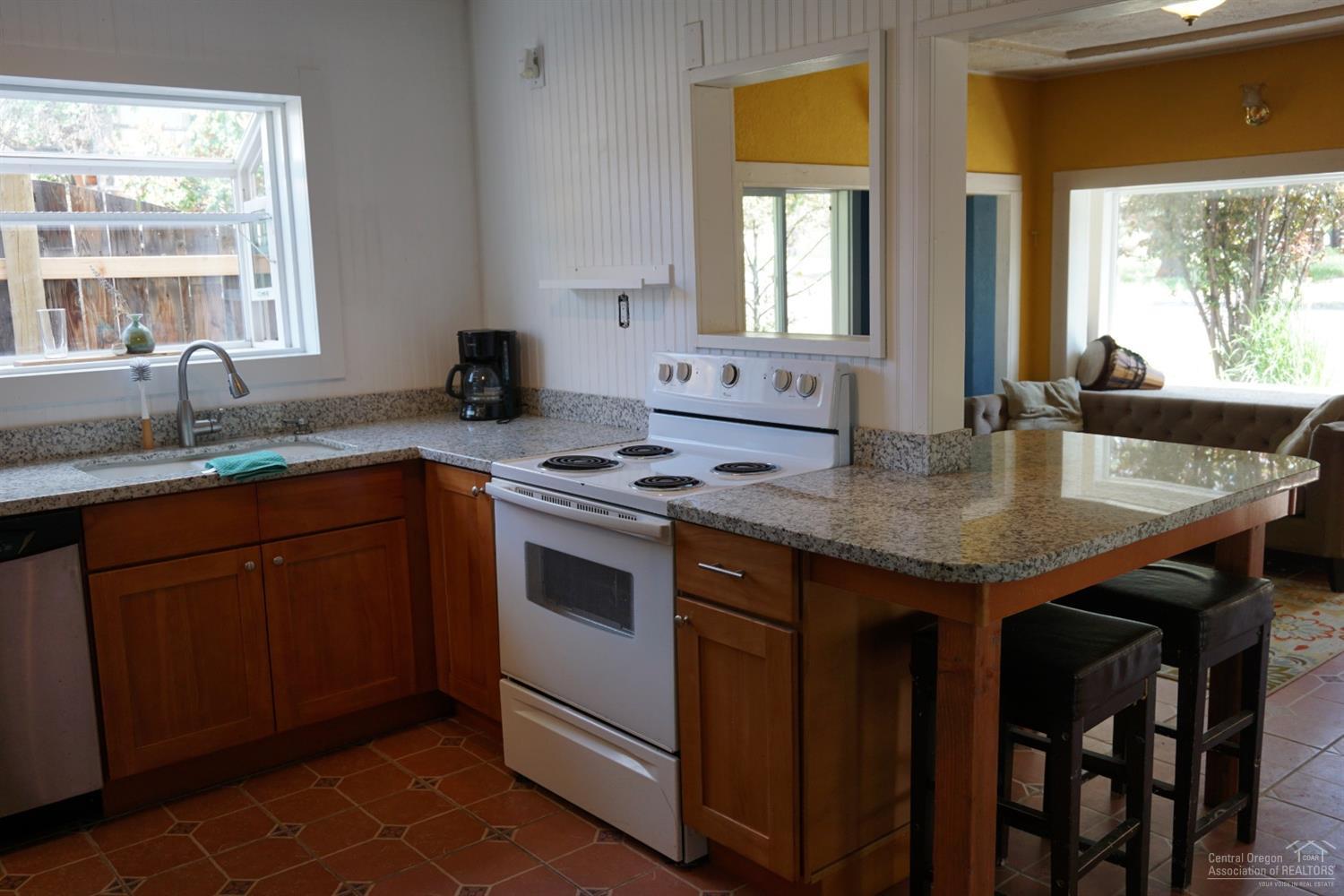 Townsite Of Laidlaw - Residential