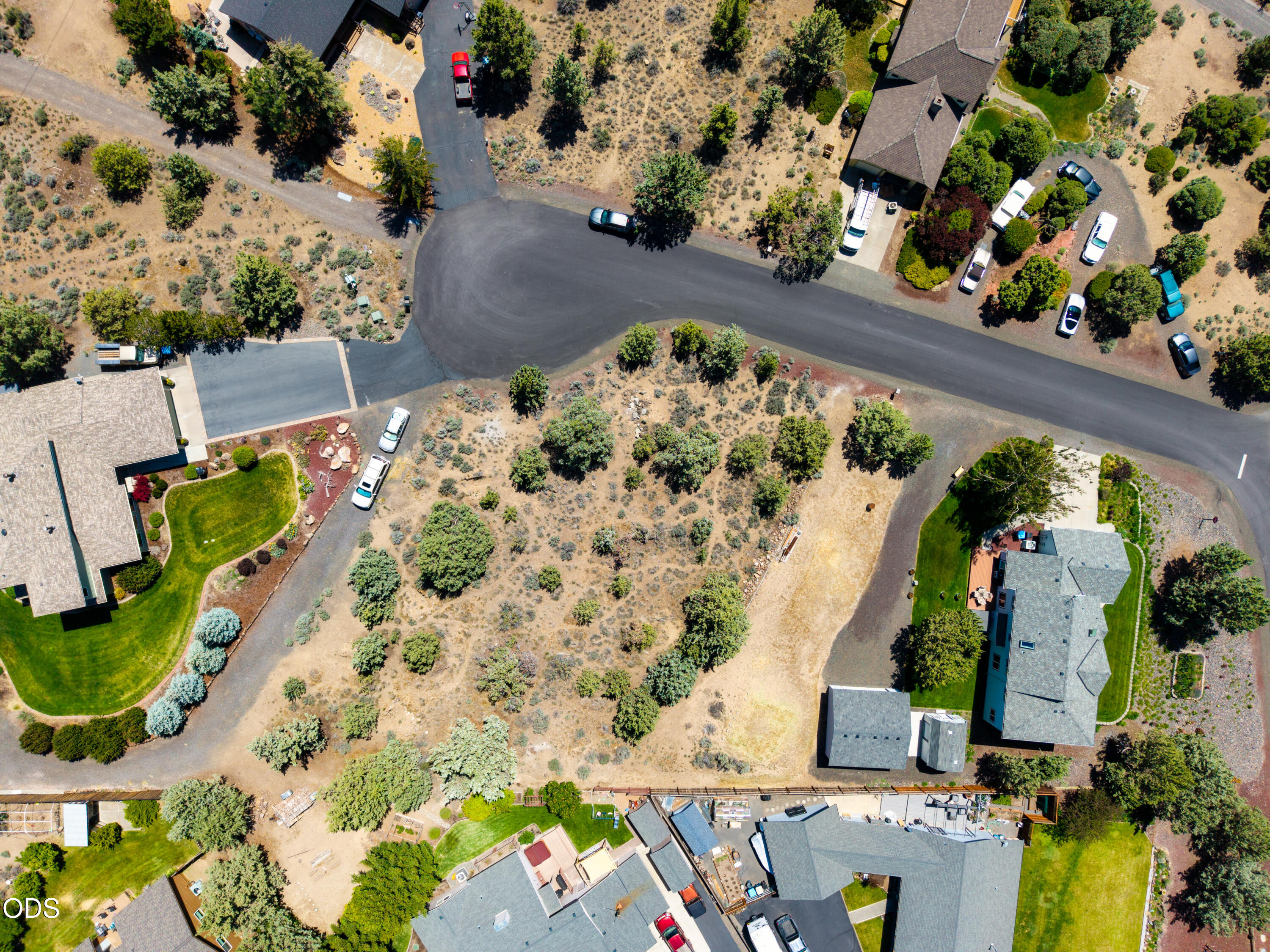 4047 SW Wickiup Court