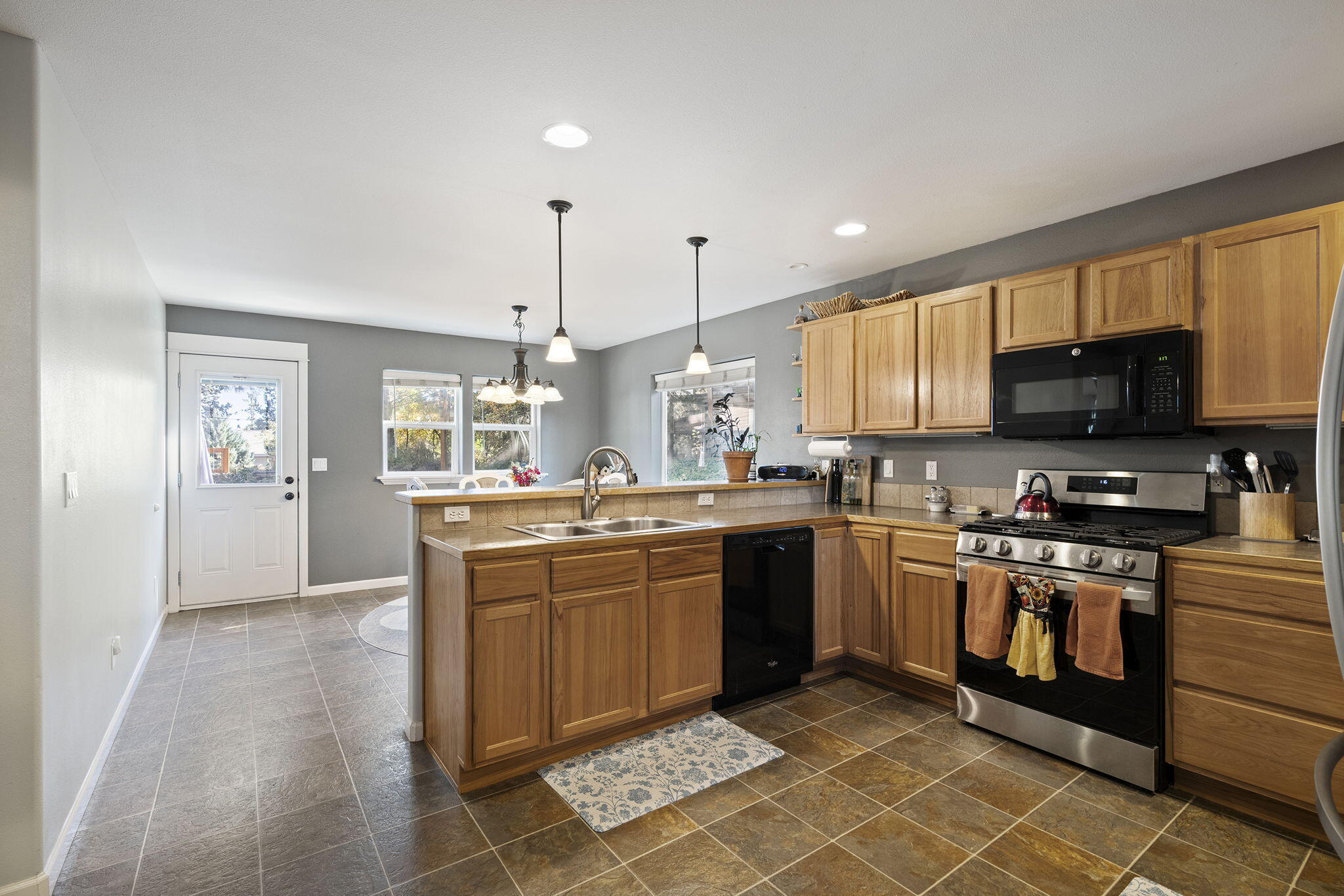 Canal Crossing - Residential