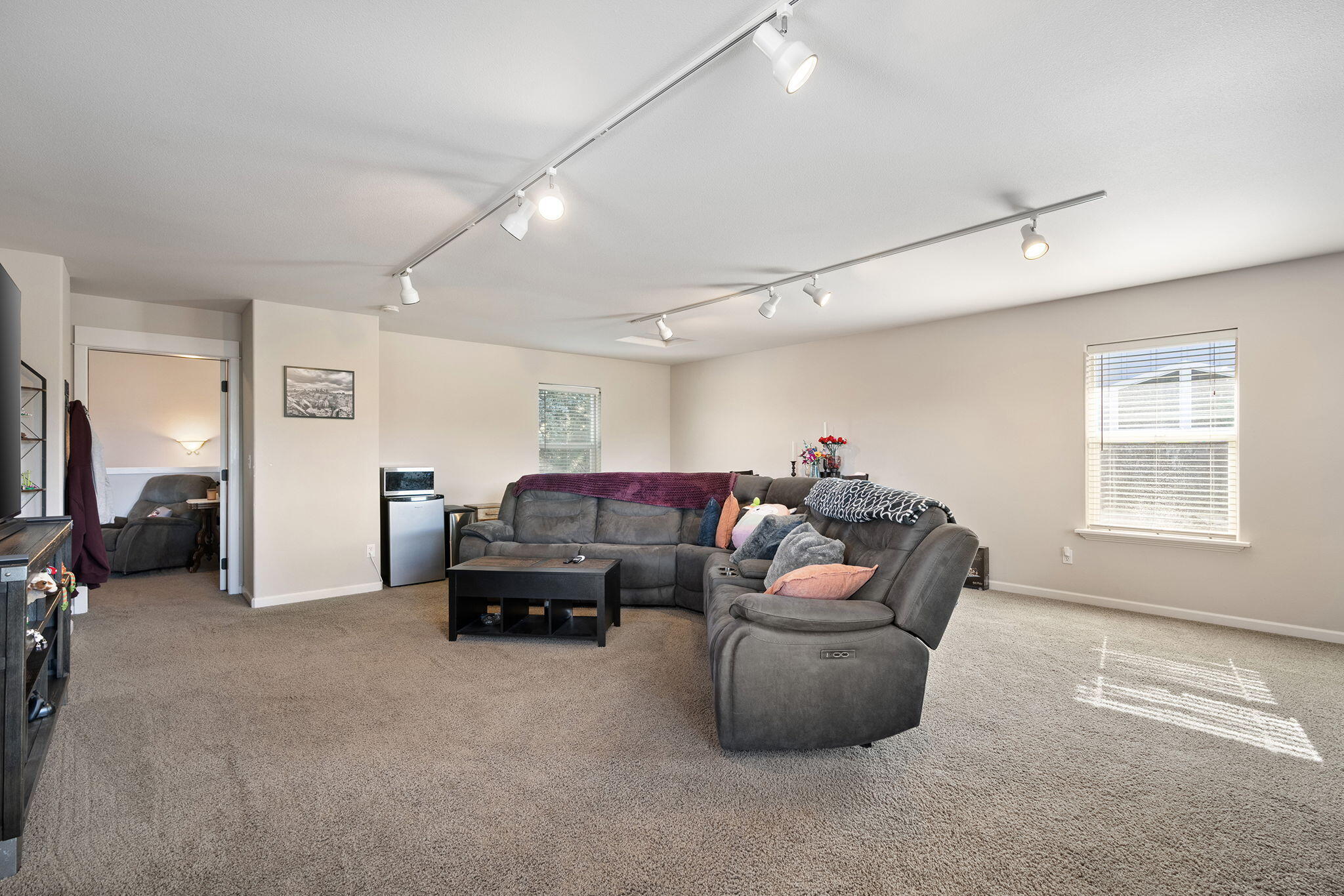 Canal Crossing - Residential