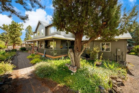 Tiny photo for 64492 Sylvan Loop, Bend, OR 97701 (MLS # 220210254)