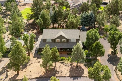 Tiny photo for 64492 Sylvan Loop, Bend, OR 97701 (MLS # 220210254)