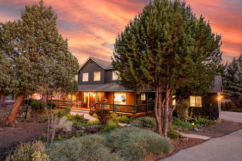 Tiny photo for 64492 Sylvan Loop, Bend, OR 97701 (MLS # 220210254)