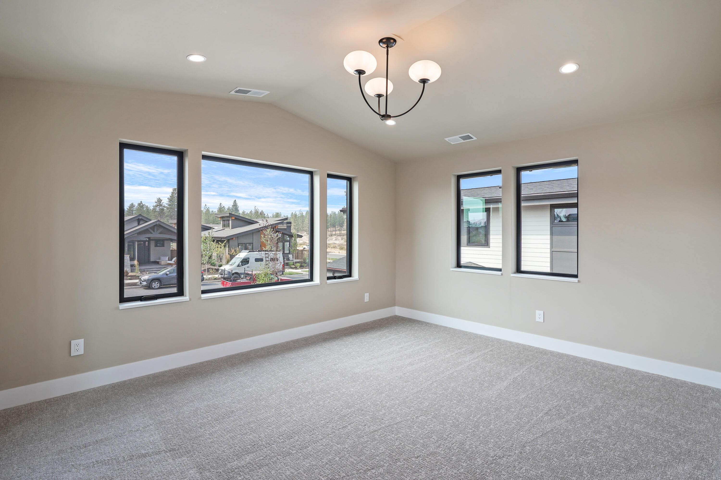 Discovery West Phase 4 - Residential