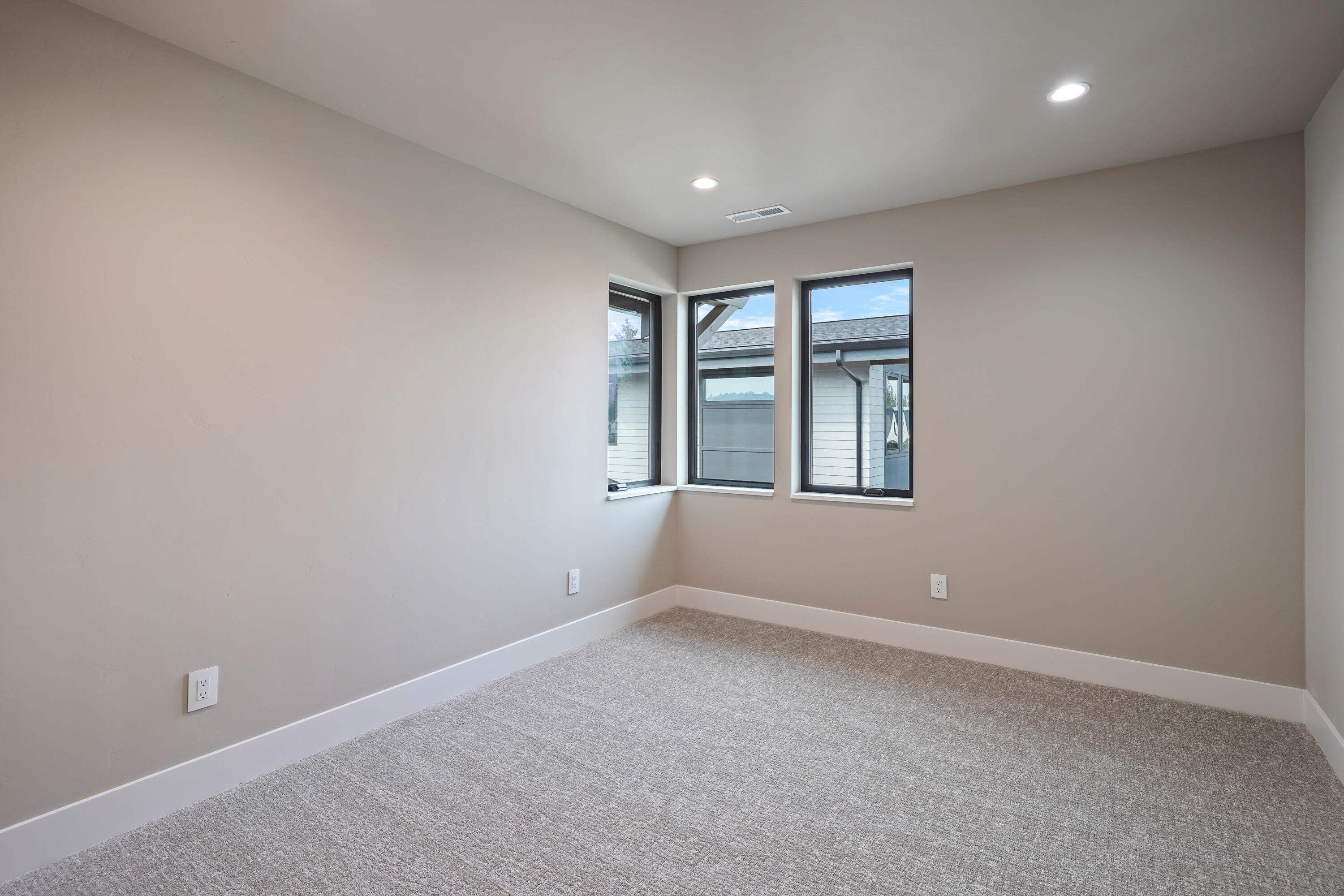 Discovery West Phase 4 - Residential