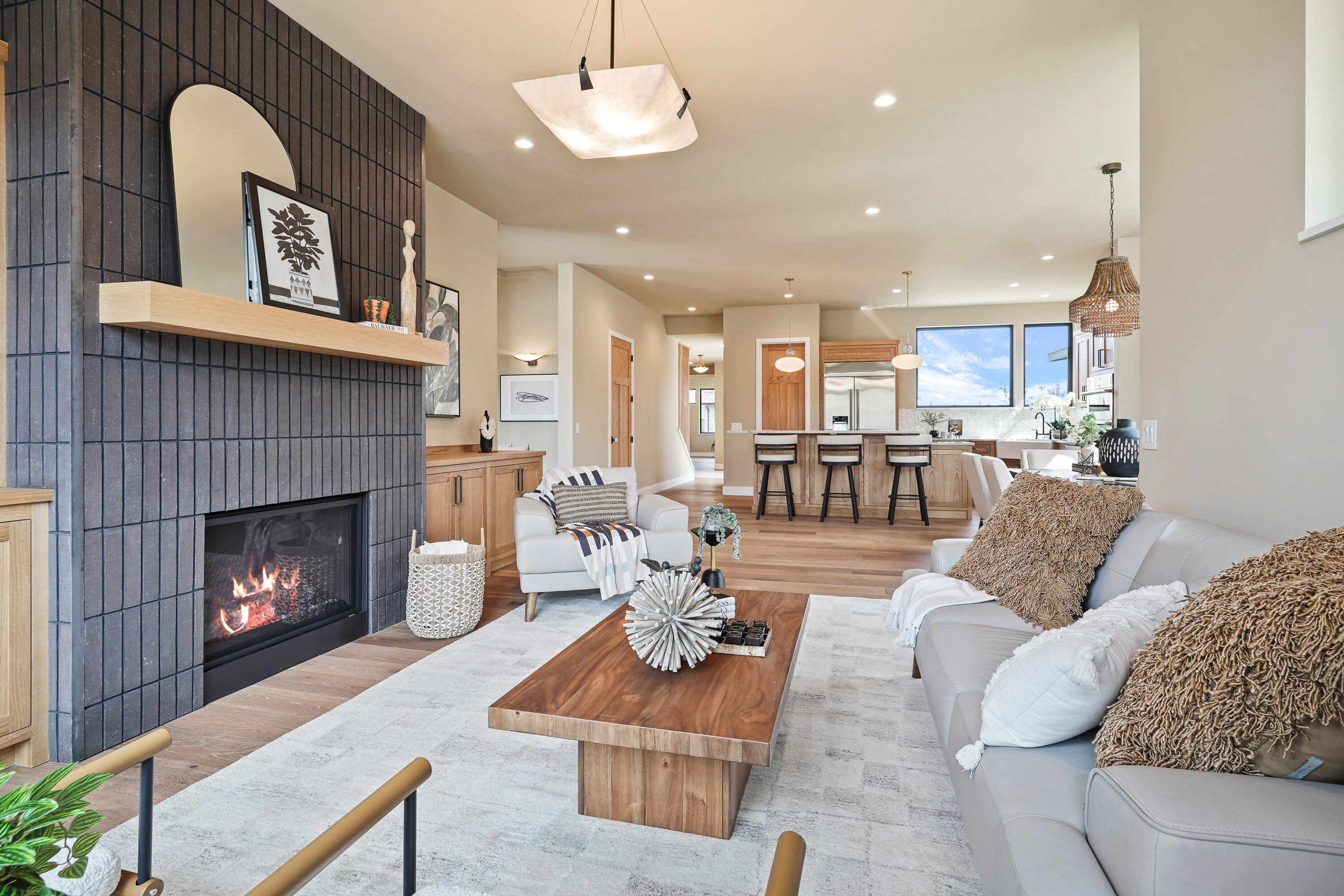 Discovery West Phase 4 - Residential