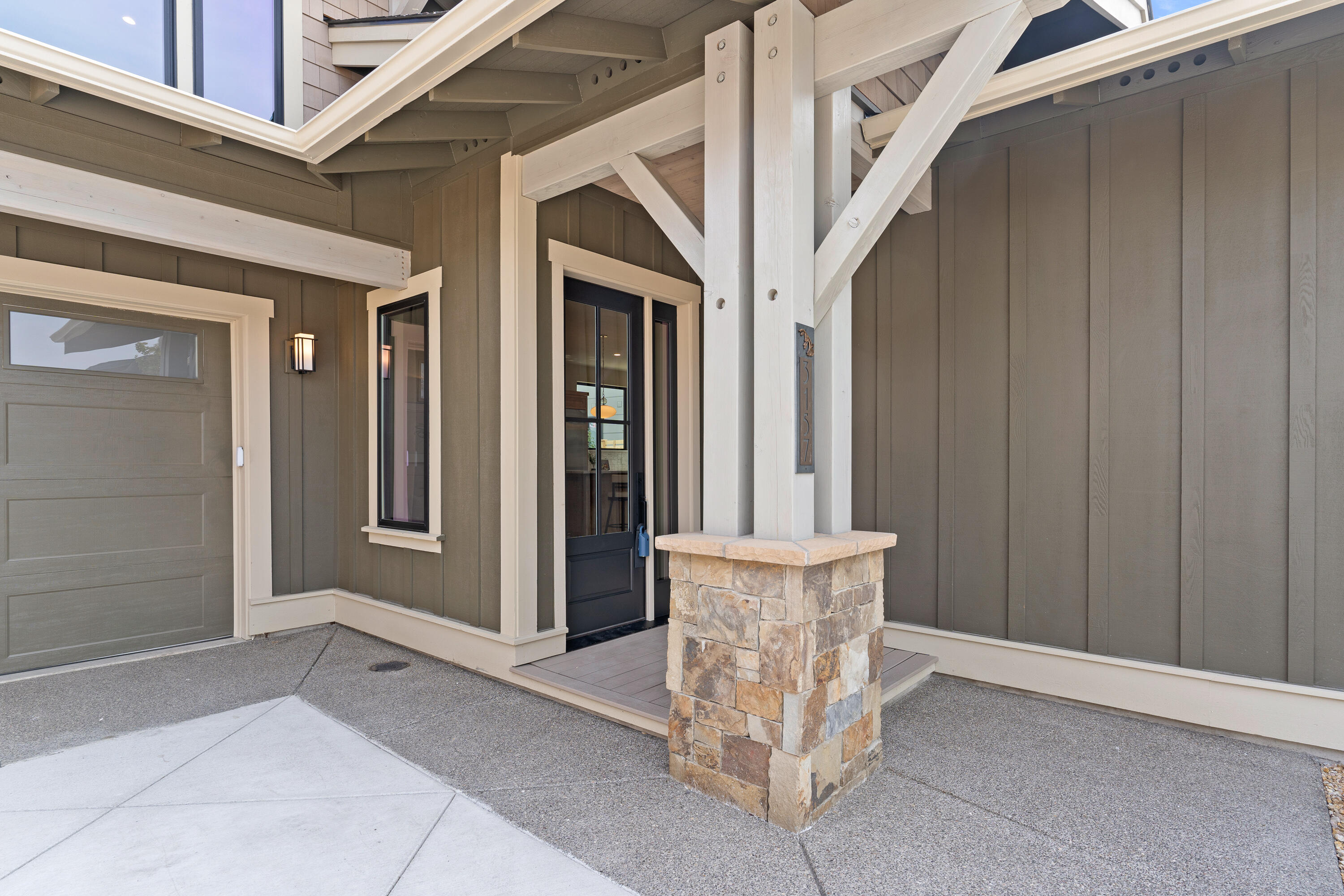 Discovery West Phase 4 - Residential