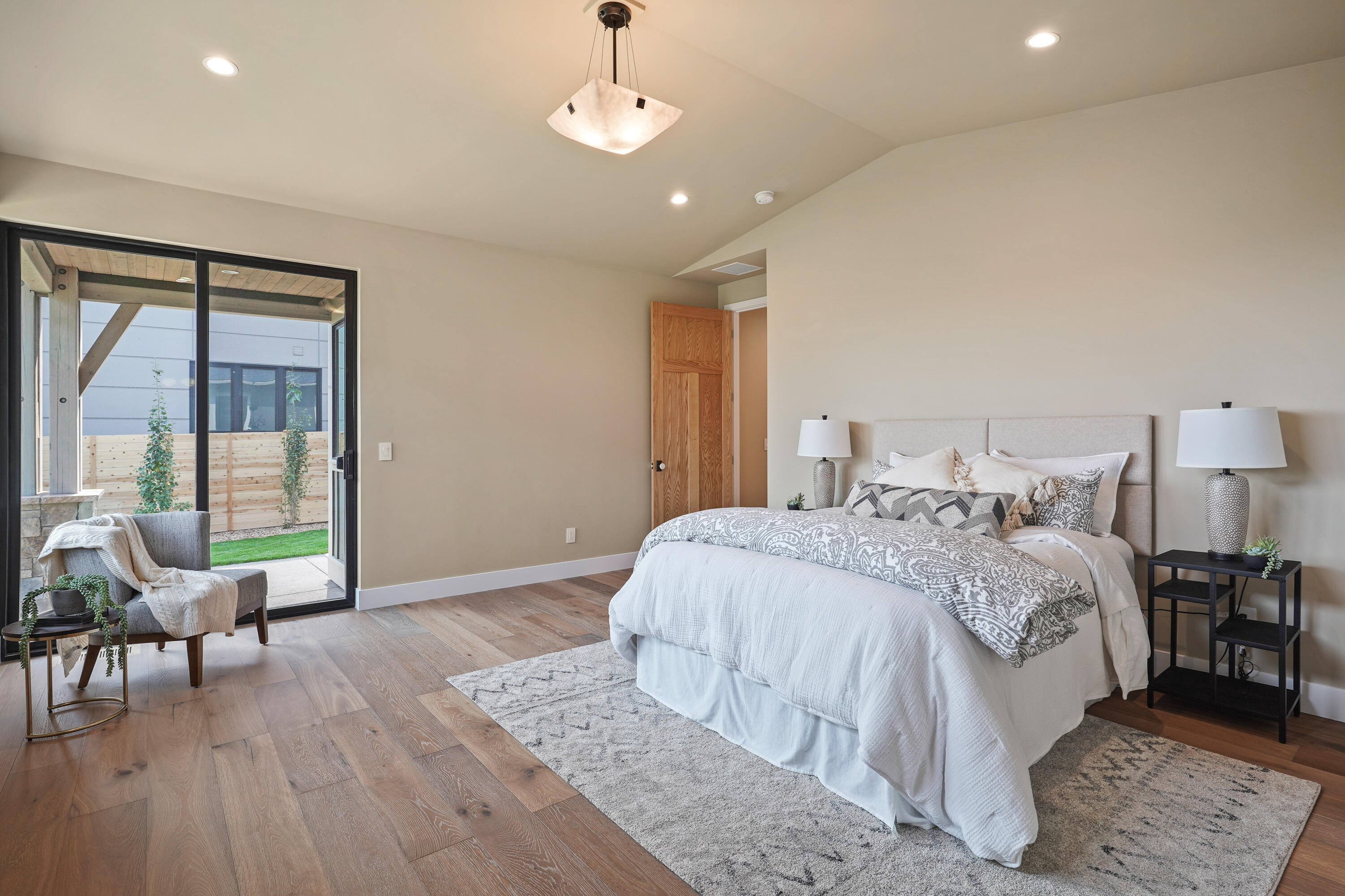 Discovery West Phase 4 - Residential