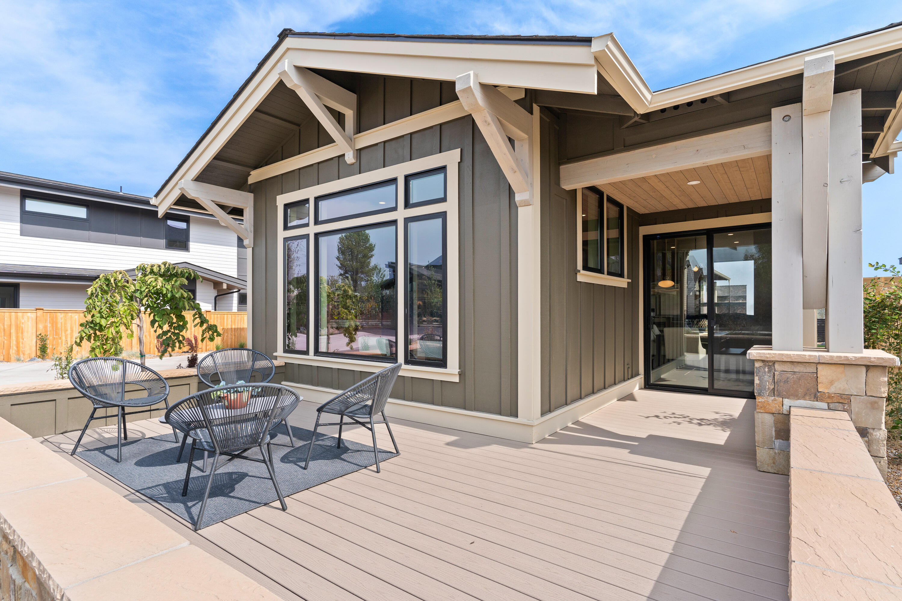 Discovery West Phase 4 - Residential