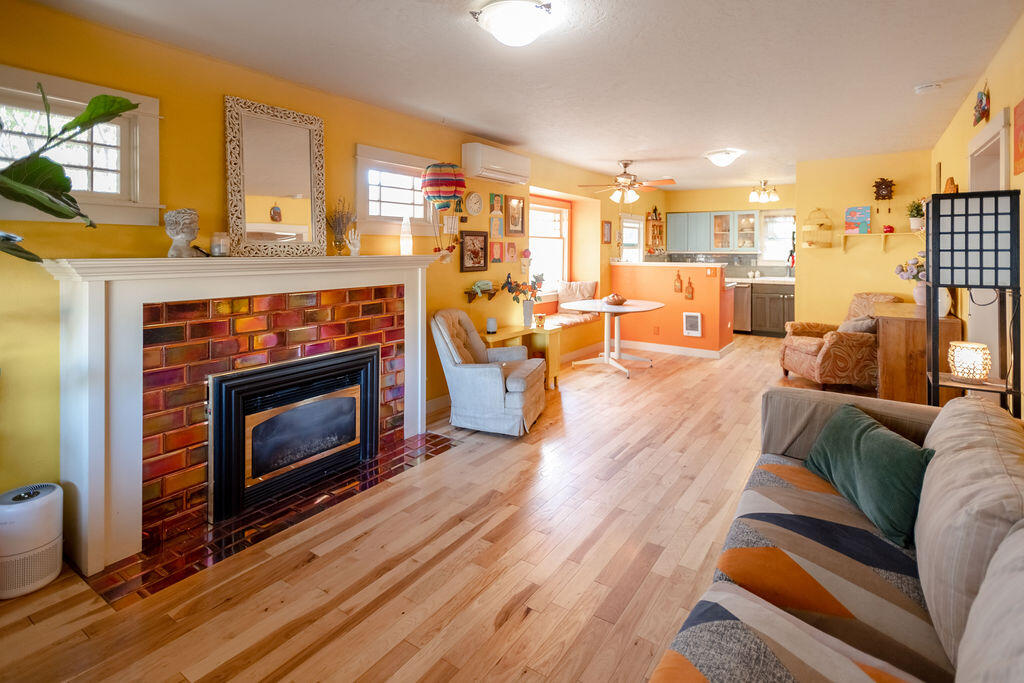 Townsite Of Redmond - Residential