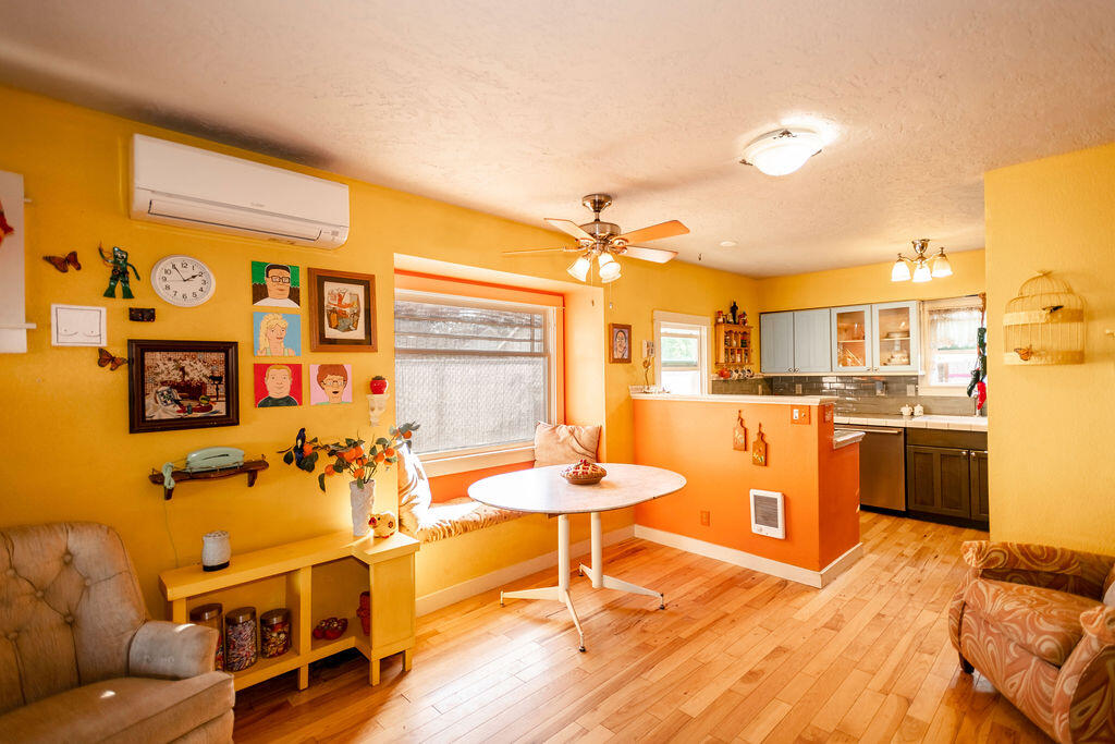 Townsite Of Redmond - Residential