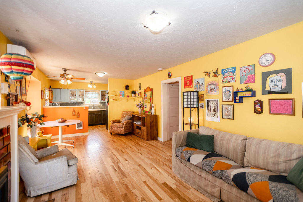 Townsite Of Redmond - Residential