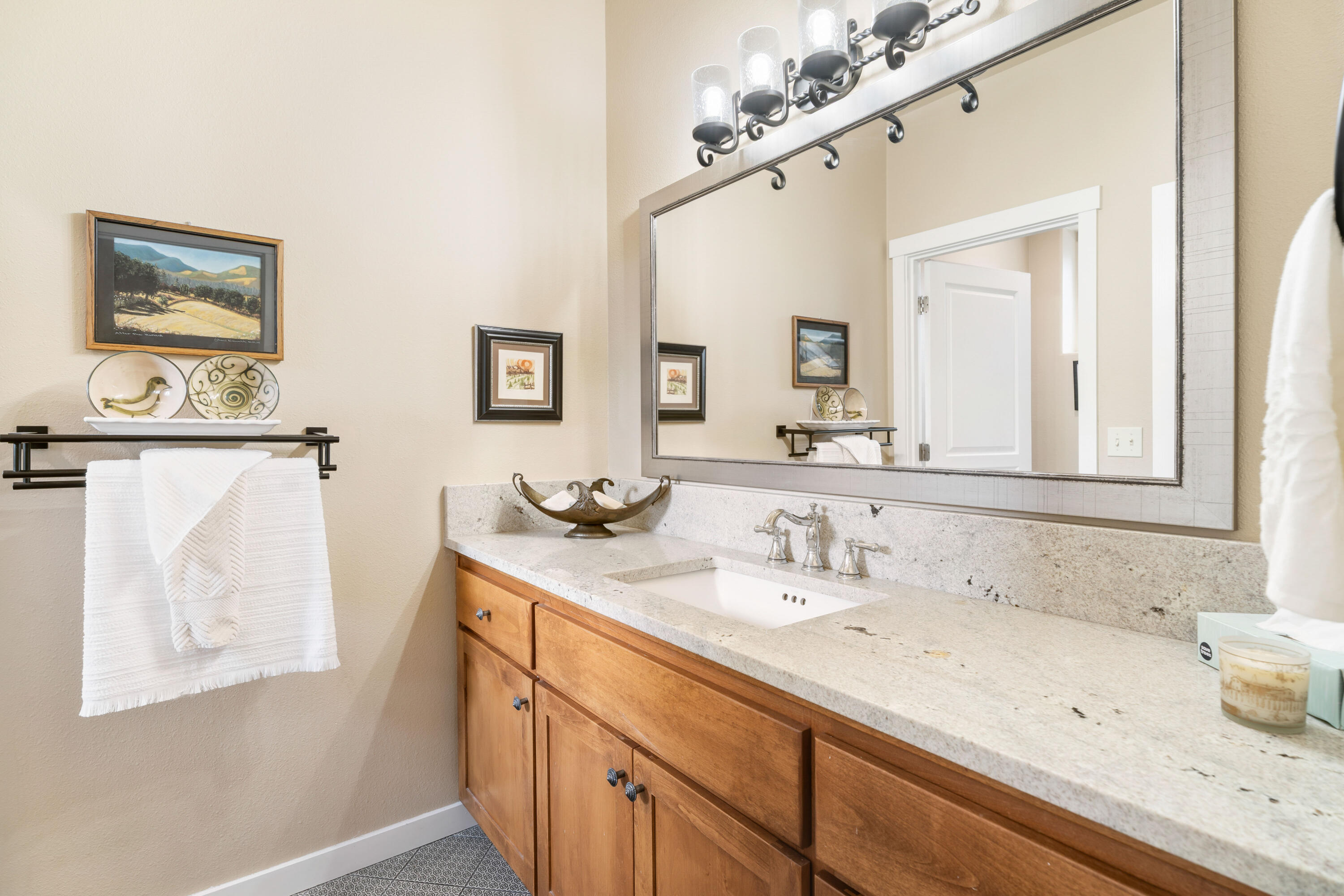 Eagle Crest - Residential