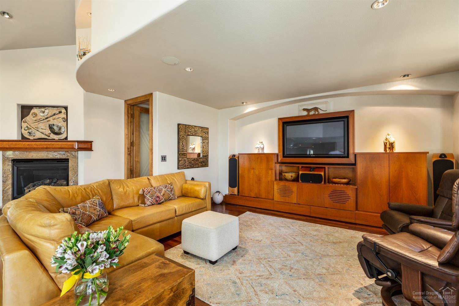 1st On The Hillsites - Residential