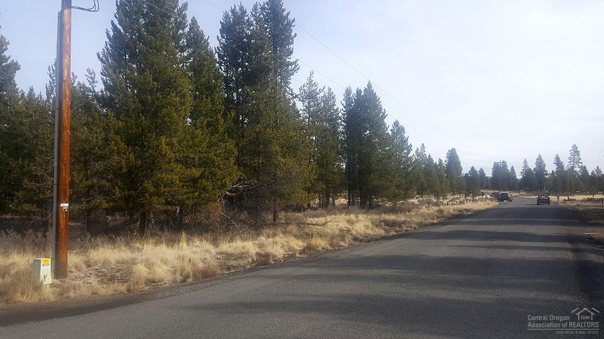Split Rail Ranchos - Land