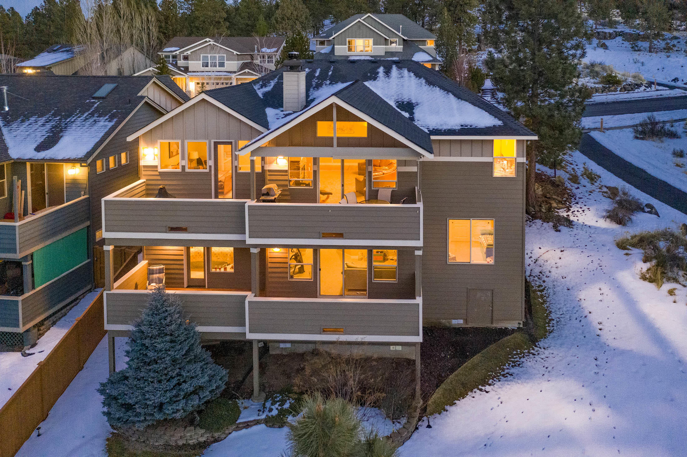 Skyliner Summit - Residential