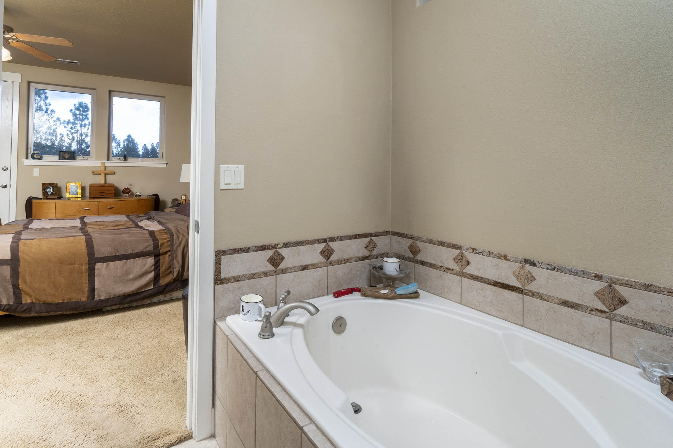 Skyliner Summit - Residential