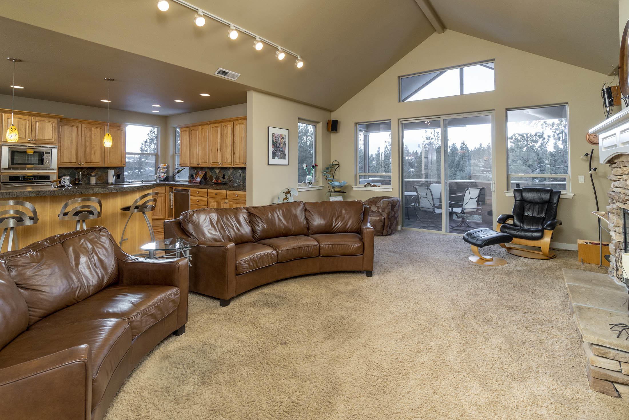 Skyliner Summit - Residential