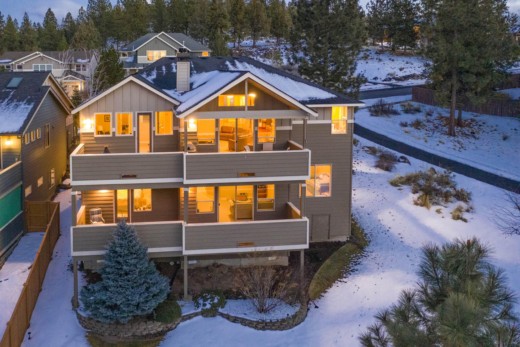 Skyliner Summit - Residential