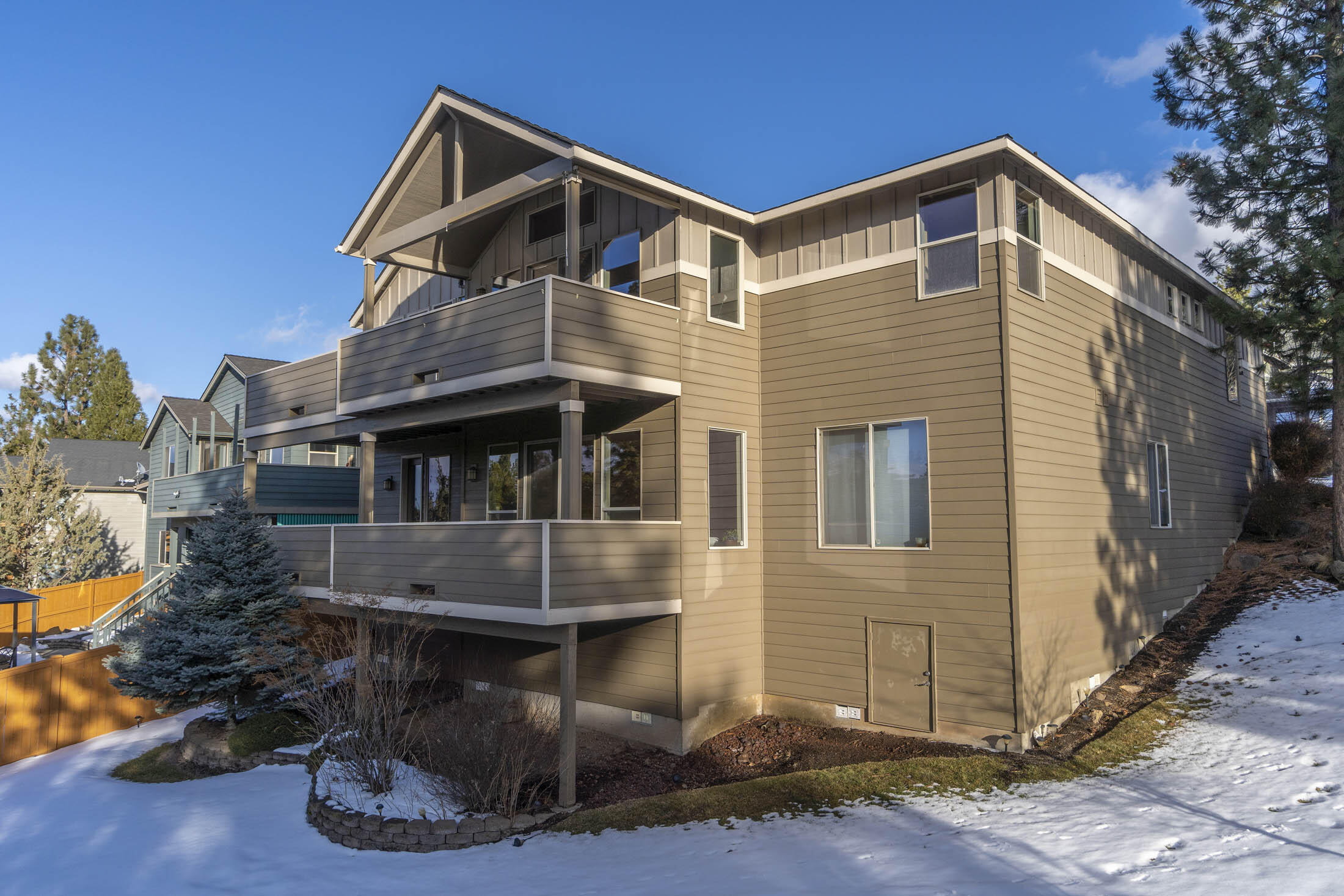 Skyliner Summit - Residential