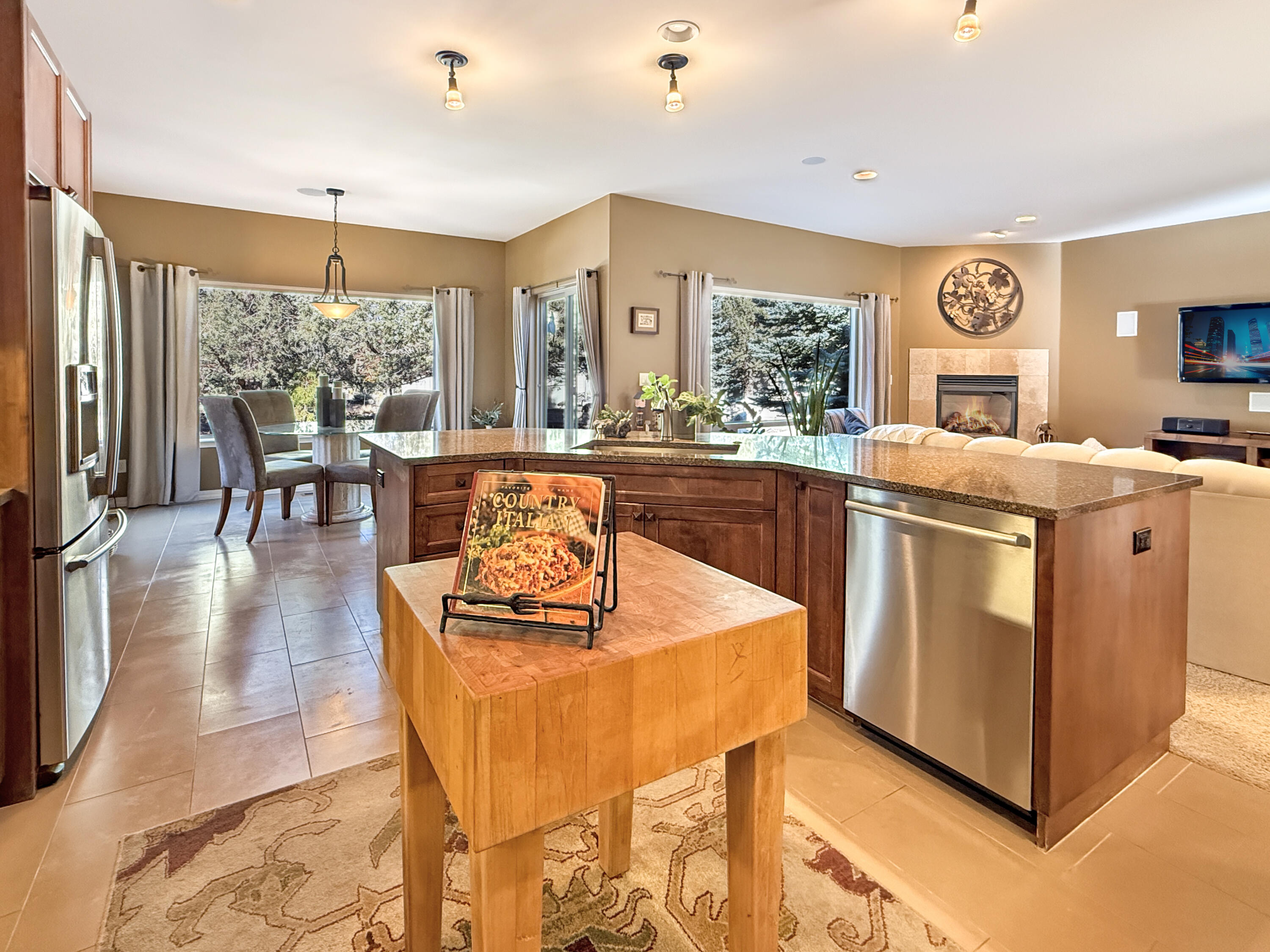 Eagle Crest - Residential