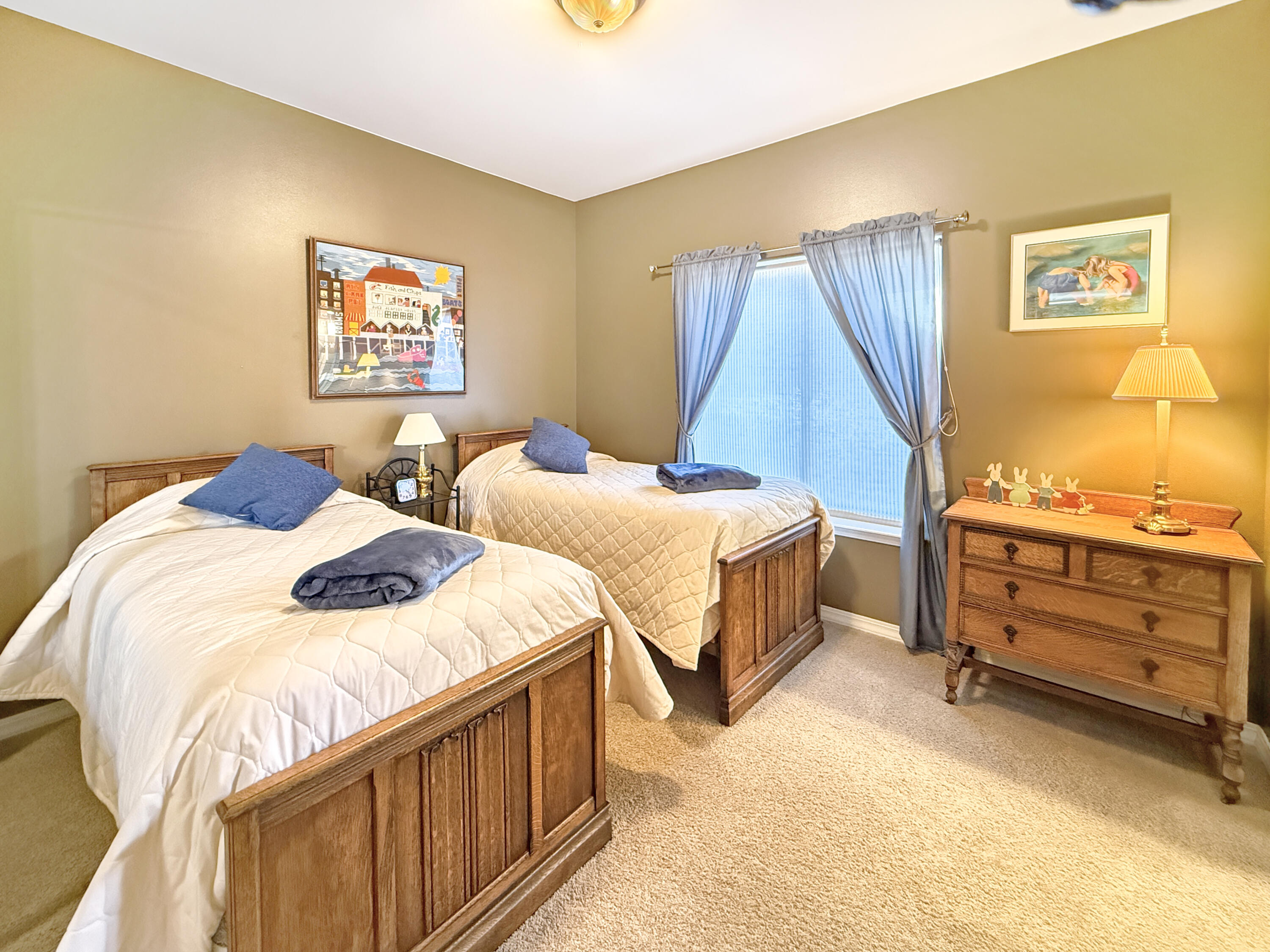 Eagle Crest - Residential