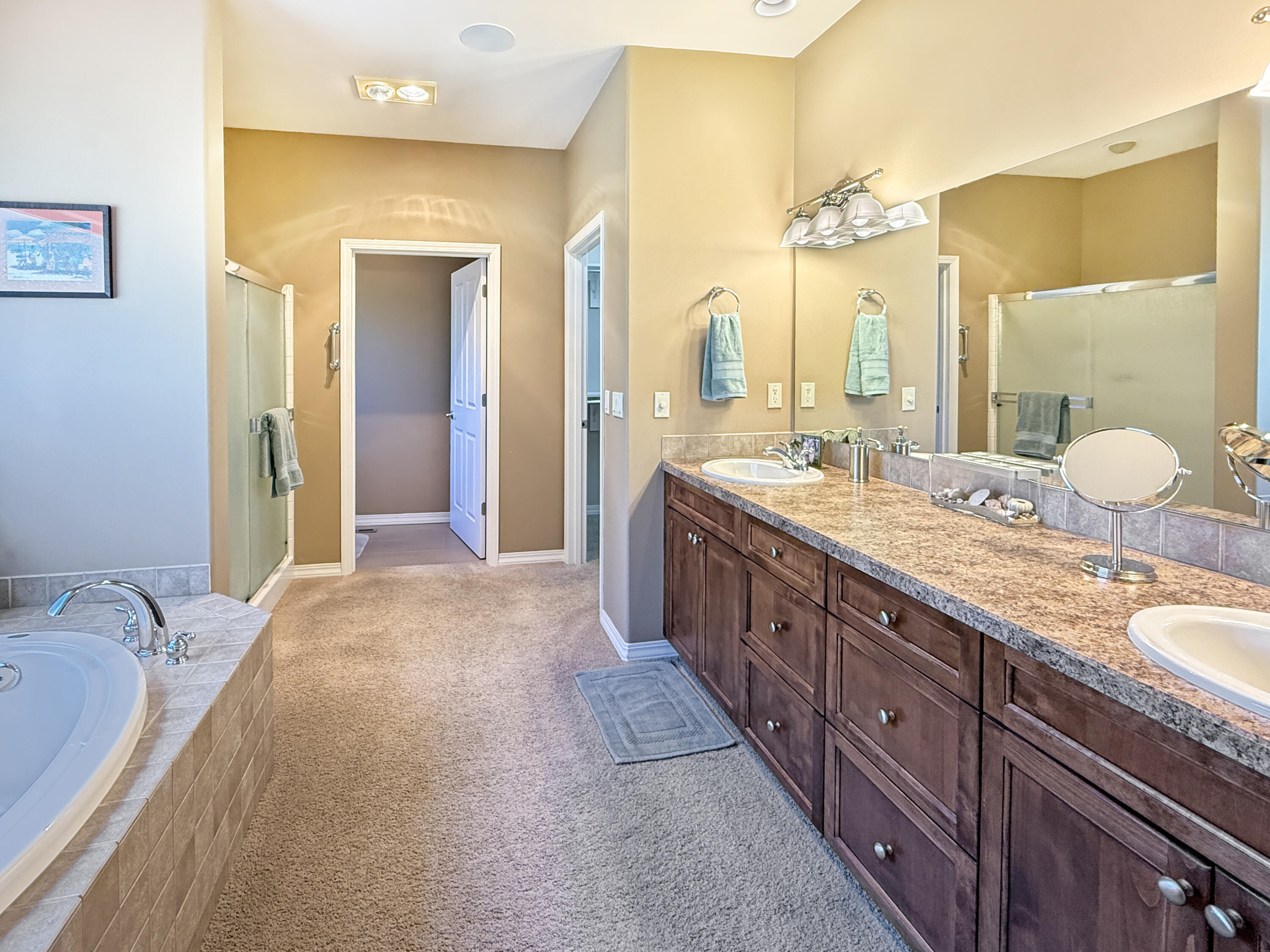 Eagle Crest - Residential