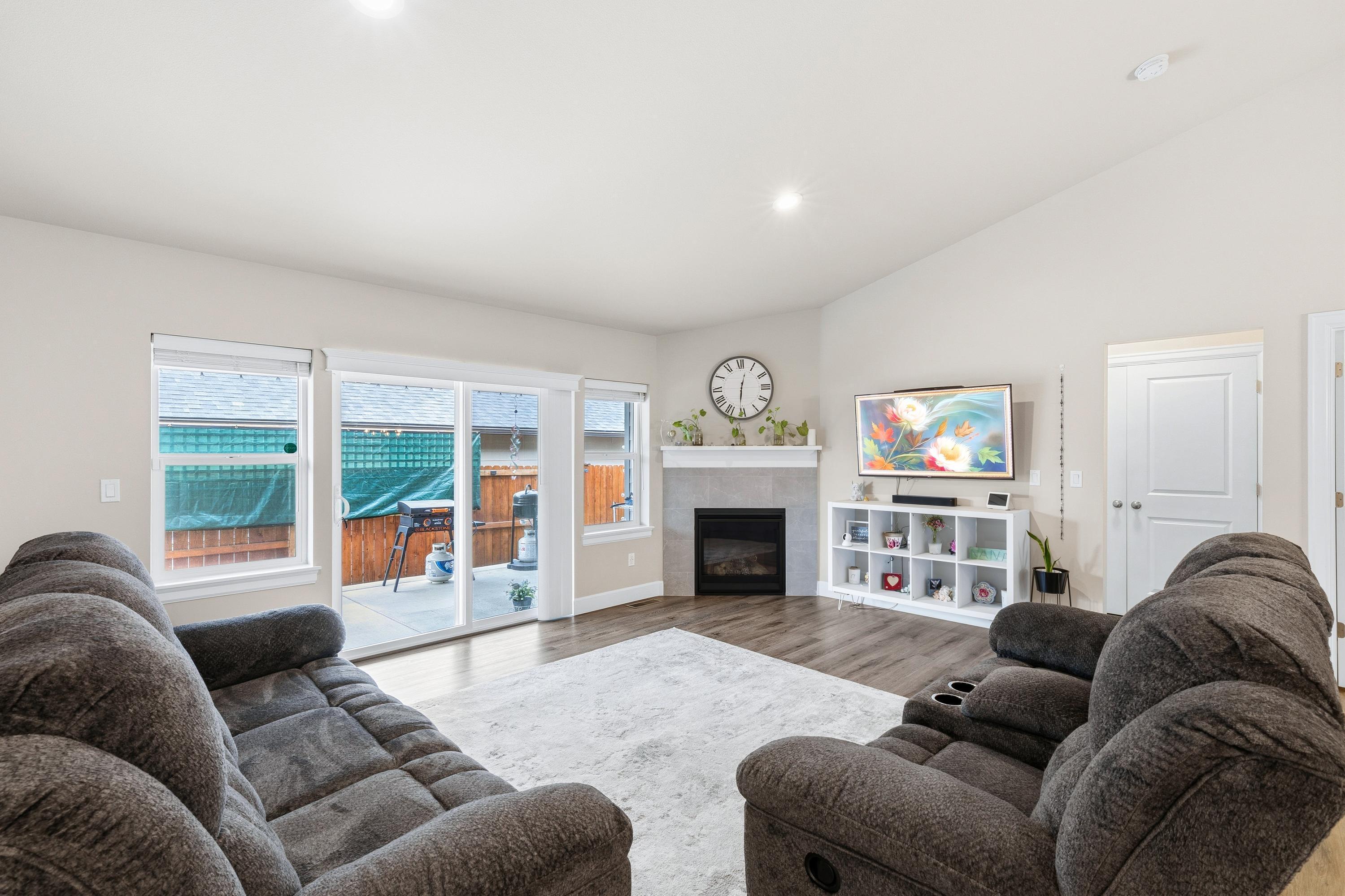 3467 W Antler Avenue