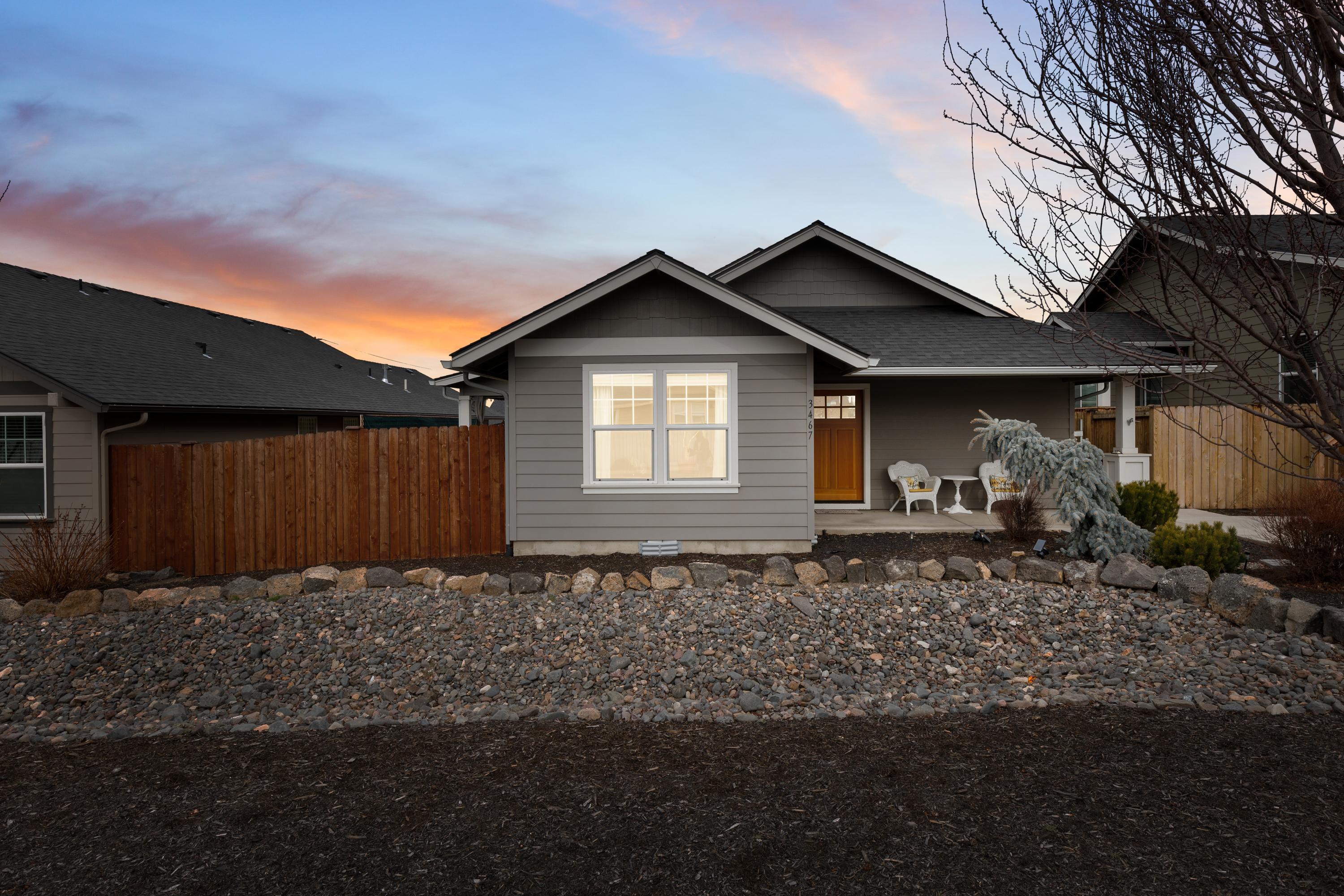 3467 W Antler Avenue