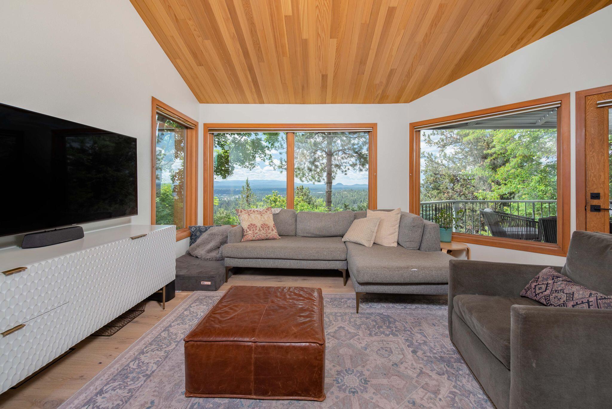 West Hills - Residential