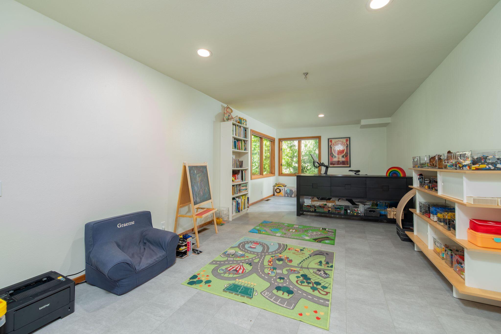 West Hills - Residential