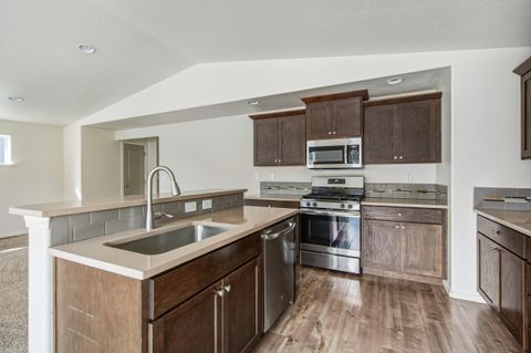 Tiny photo for 2939 NE Quiet Canyon Drive, Bend, OR 97701 (MLS # 220211467)