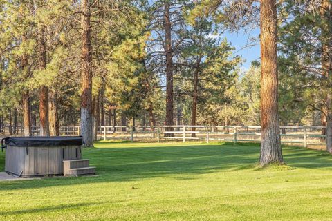 Tiny photo for 15624 National Forest Lane, Sisters, OR 97759 (MLS # 220213314)