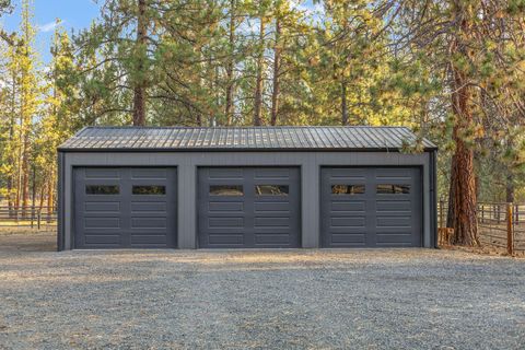 Tiny photo for 15624 National Forest Lane, Sisters, OR 97759 (MLS # 220213314)