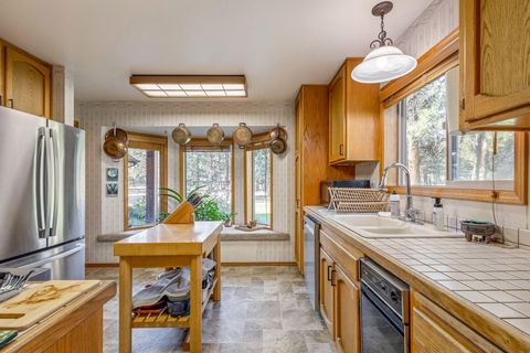 Tiny photo for 15624 National Forest Lane, Sisters, OR 97759 (MLS # 220213314)