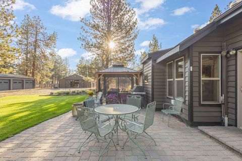 Tiny photo for 15624 National Forest Lane, Sisters, OR 97759 (MLS # 220213314)