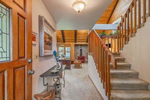 Tiny photo for 15624 National Forest Lane, Sisters, OR 97759 (MLS # 220213314)