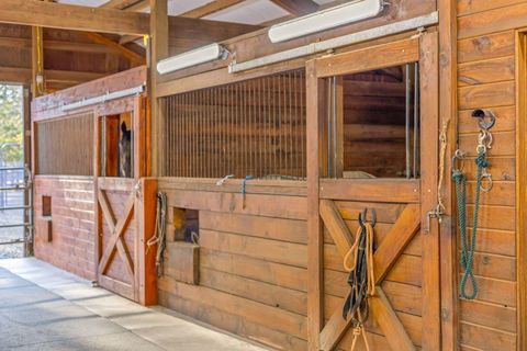 Tiny photo for 15624 National Forest Lane, Sisters, OR 97759 (MLS # 220213314)