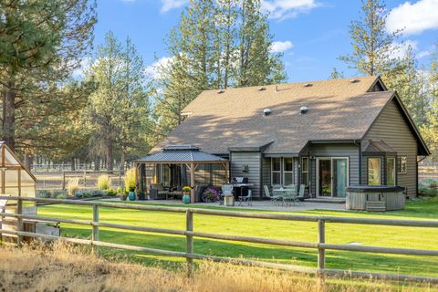 Tiny photo for 15624 National Forest Lane, Sisters, OR 97759 (MLS # 220213314)