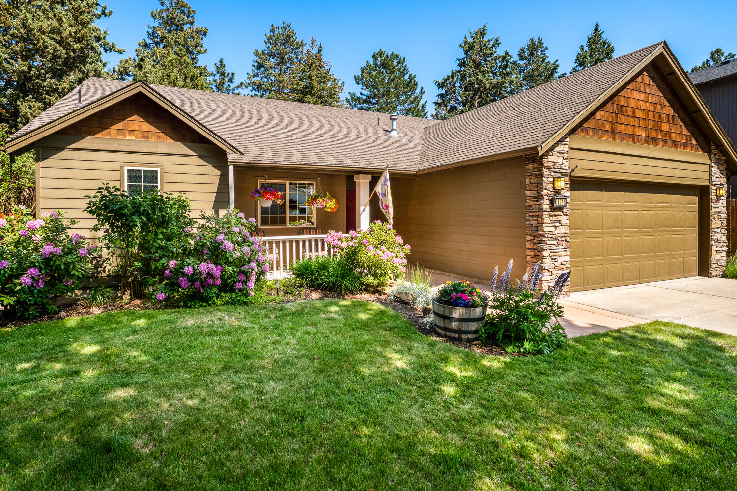 61346 White Tail Street