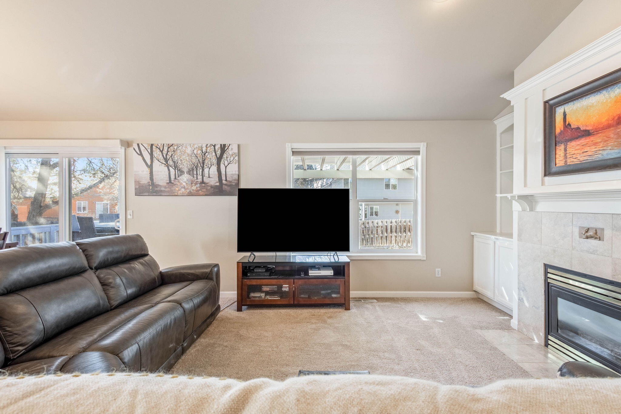 3051 NE Weeping Willow Drive